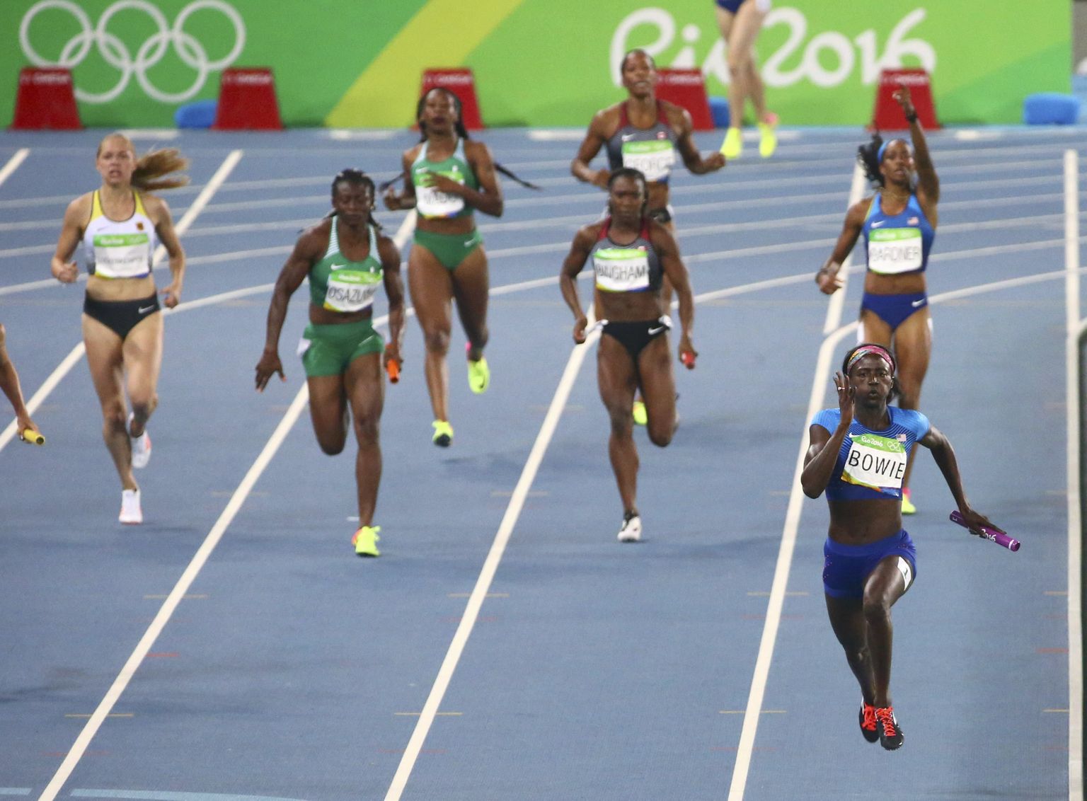 4 x 100 meetri olümpiafinaal