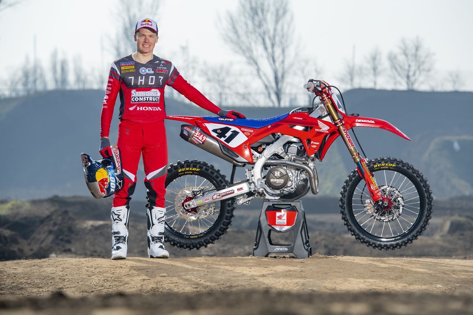 Latvijas motokrosa braucējs Pauls Jonass