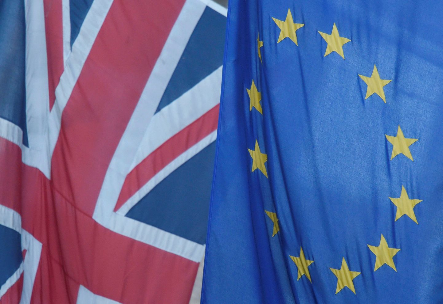 Suurbritannia ja Euroopa Liidu lipud Londonis