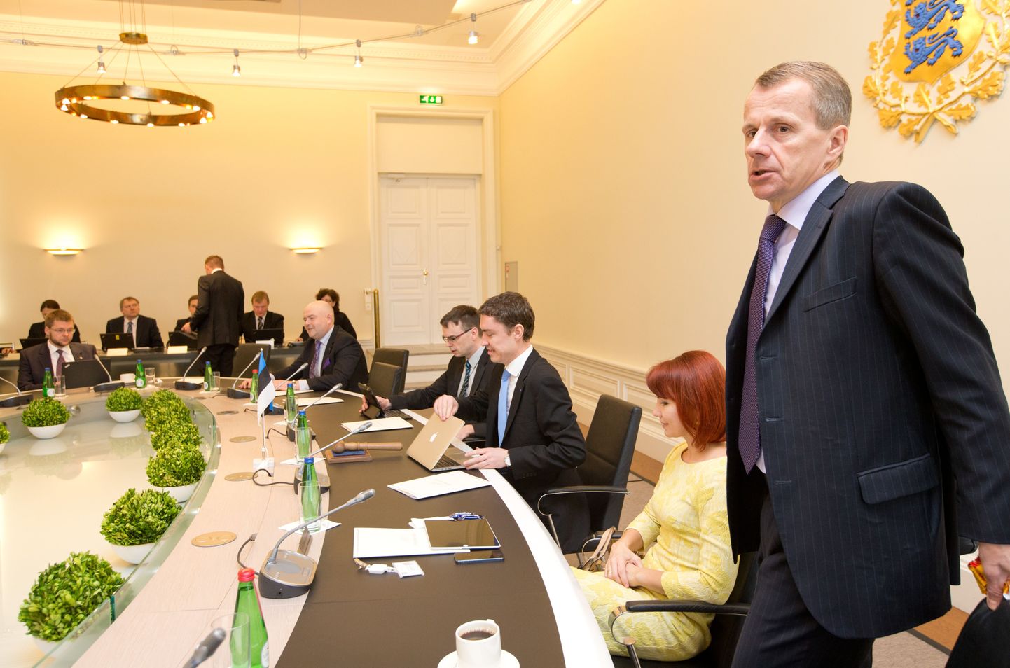 Valitsuse istung, esiplaanil rahandusminister Jürgen Ligi.