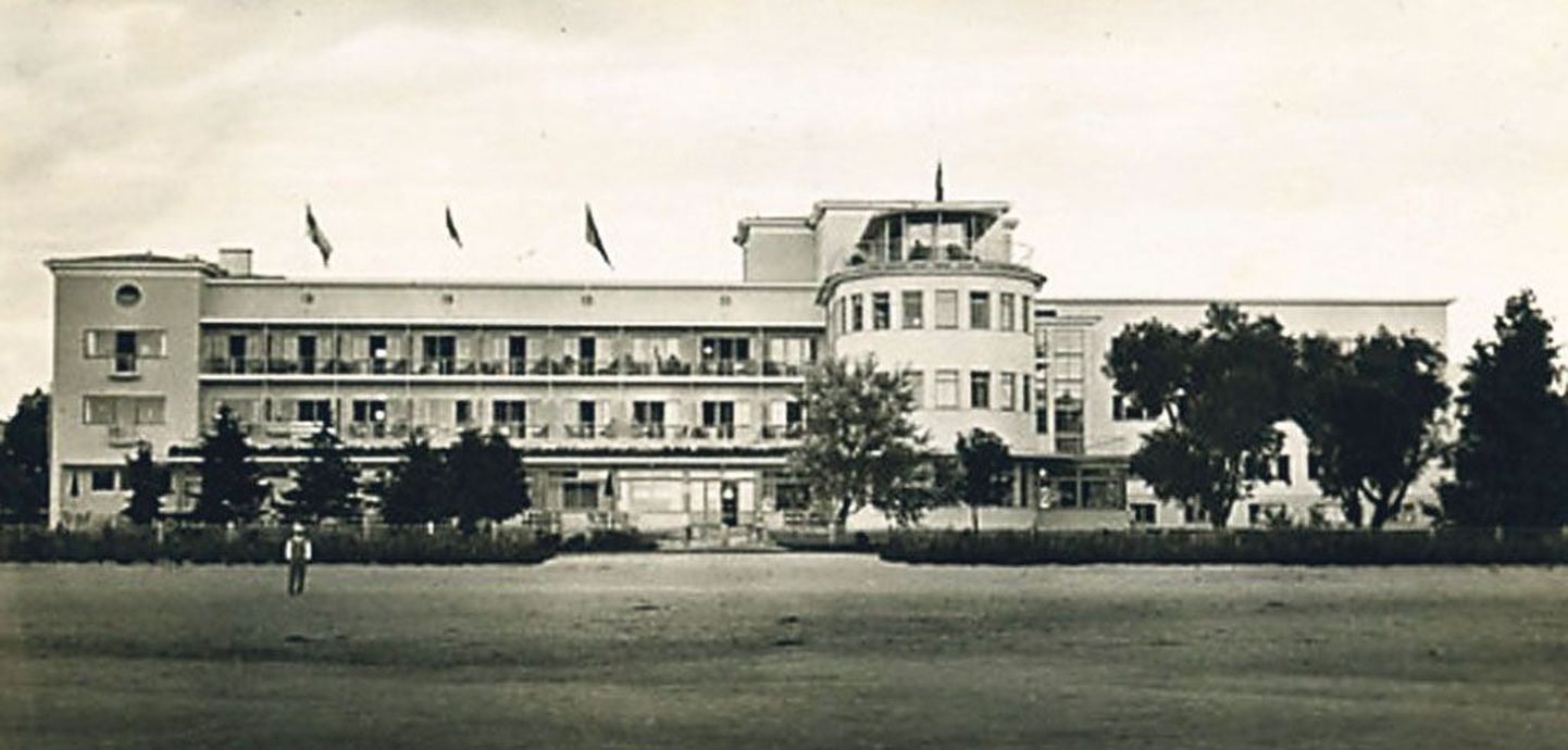 Pärnu kuurordi pärl Rannahotell müüdi oktoobris 1940 riigile ja hakkas tööle sanatooriumina.