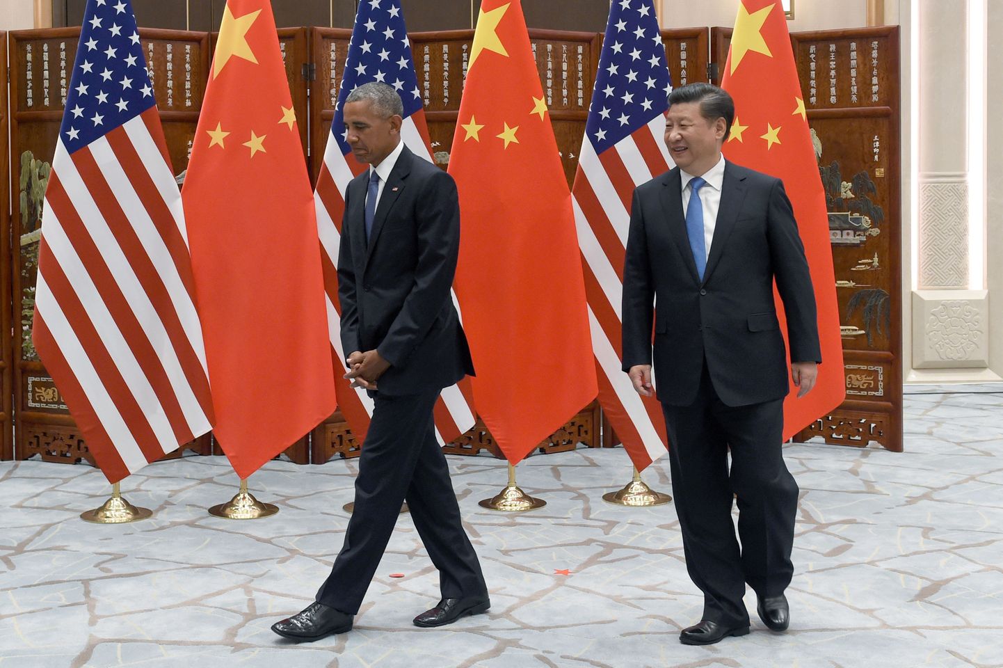 Президент США Барак Обама и глава КНР Си Цзиньпин.