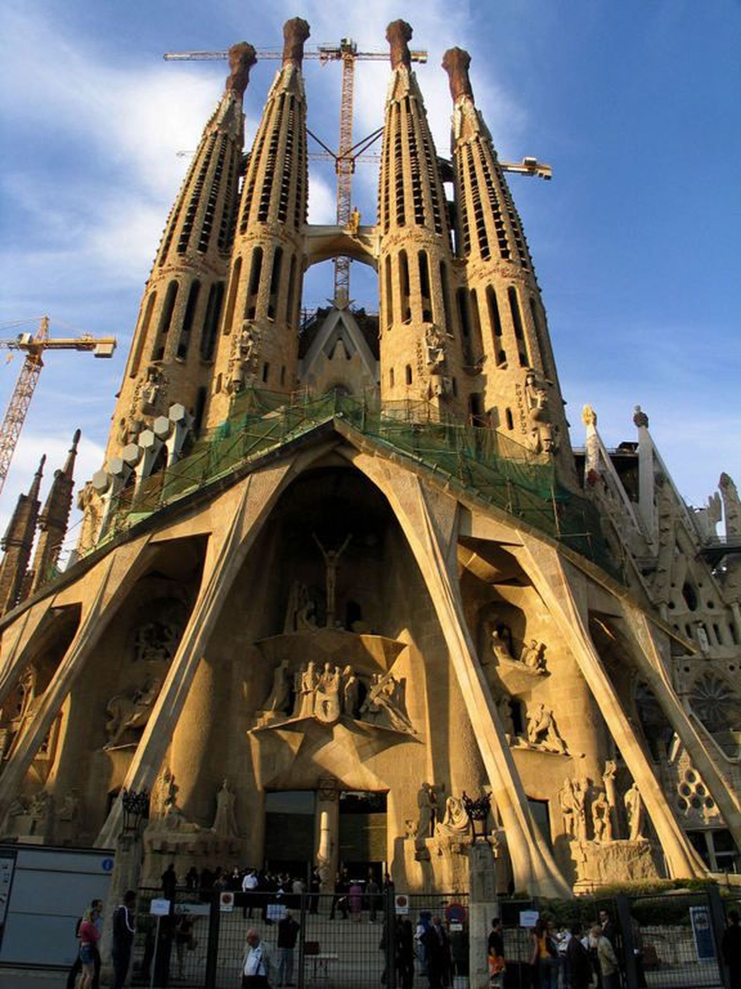 Barcelonas asuv Sagrada Familia katedraal