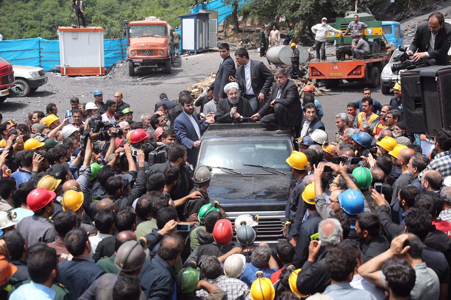 Hassan Rouhani kaevuritega kohtumas.