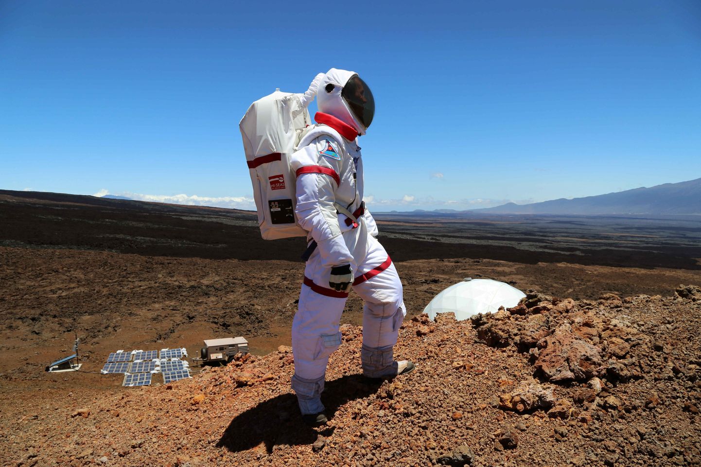 Kolm eestimaalast tahab kolida Marsile. Fotol Marsi projekti koolitusala USAs Hawaiil Mauna Loa vulkaanil