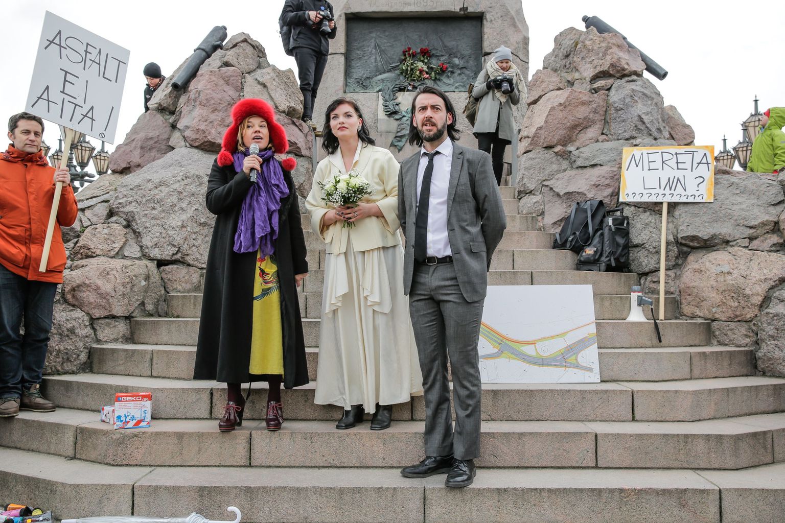 Tuuli Roosma meeleavaldus Russalka juures Reidi tee rajamise vastu Kadriorus