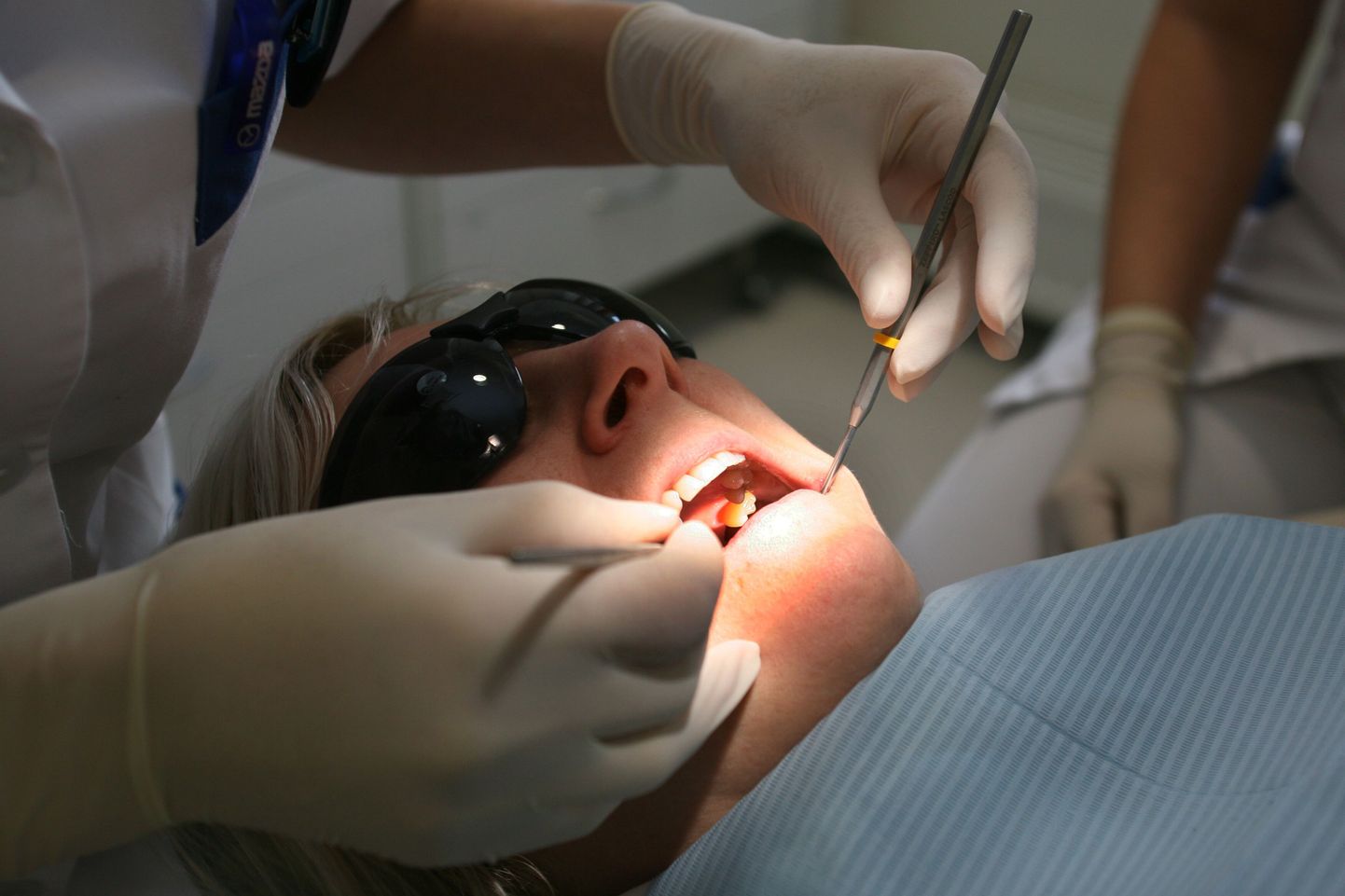 Hambaarsti patsient. Foto on illustreeriv.