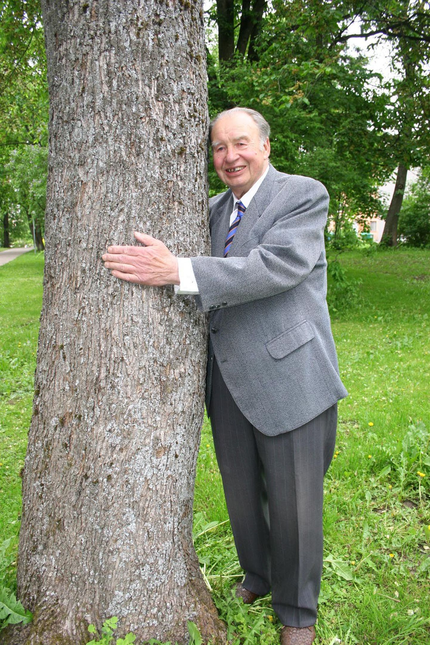 Heino Tederi elutöö on seotud metsaga.