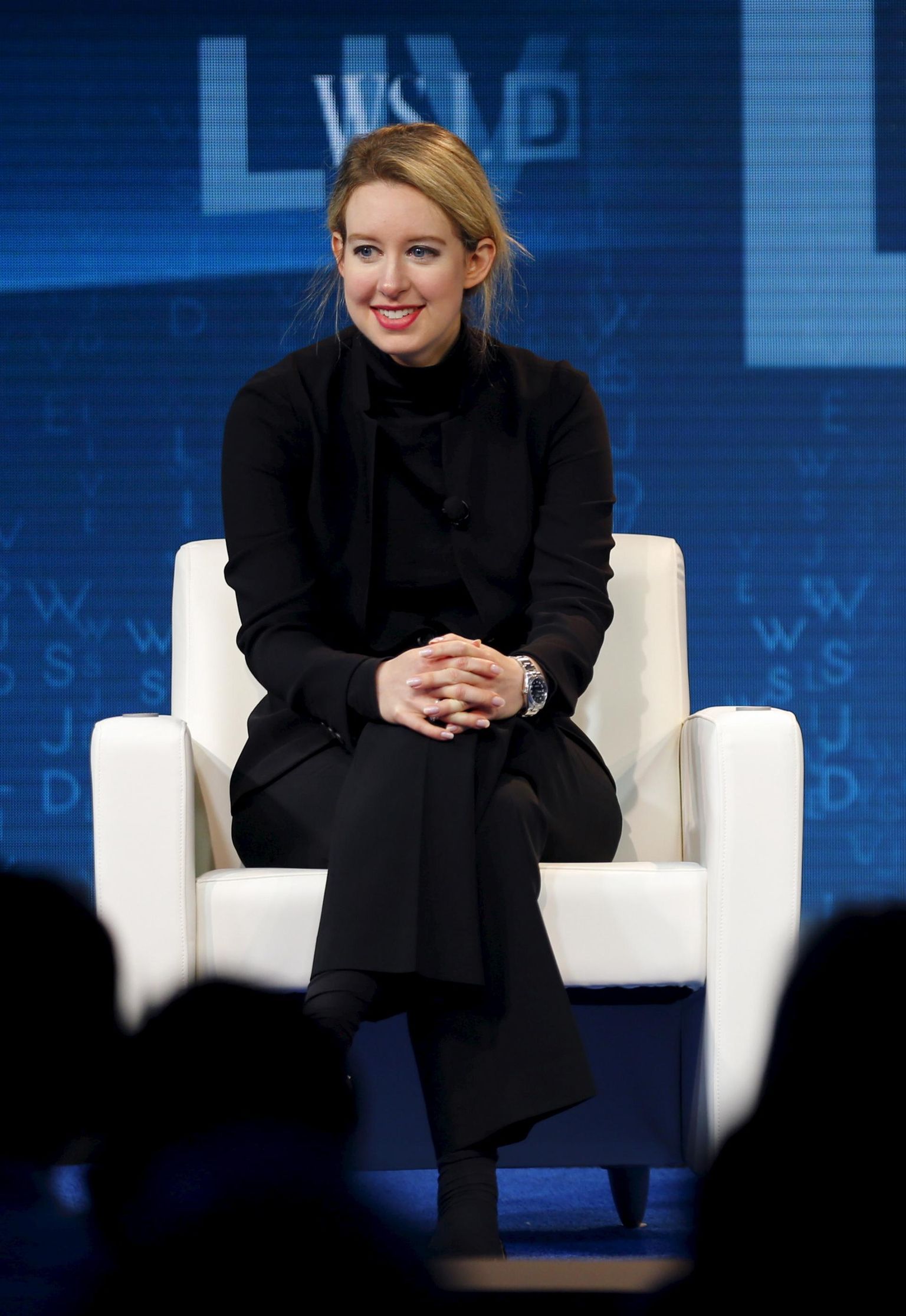 Elizabeth Holmes oma kuulsuse tipul Theranose asutajana.