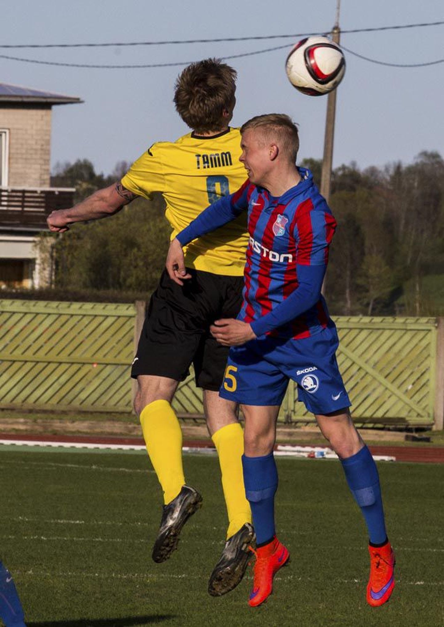 Viljandi Tuleviku jalgpalliklubi teenis järjekordse võidu, alistades kodus 2:0 Paide Linnameeskonna.
