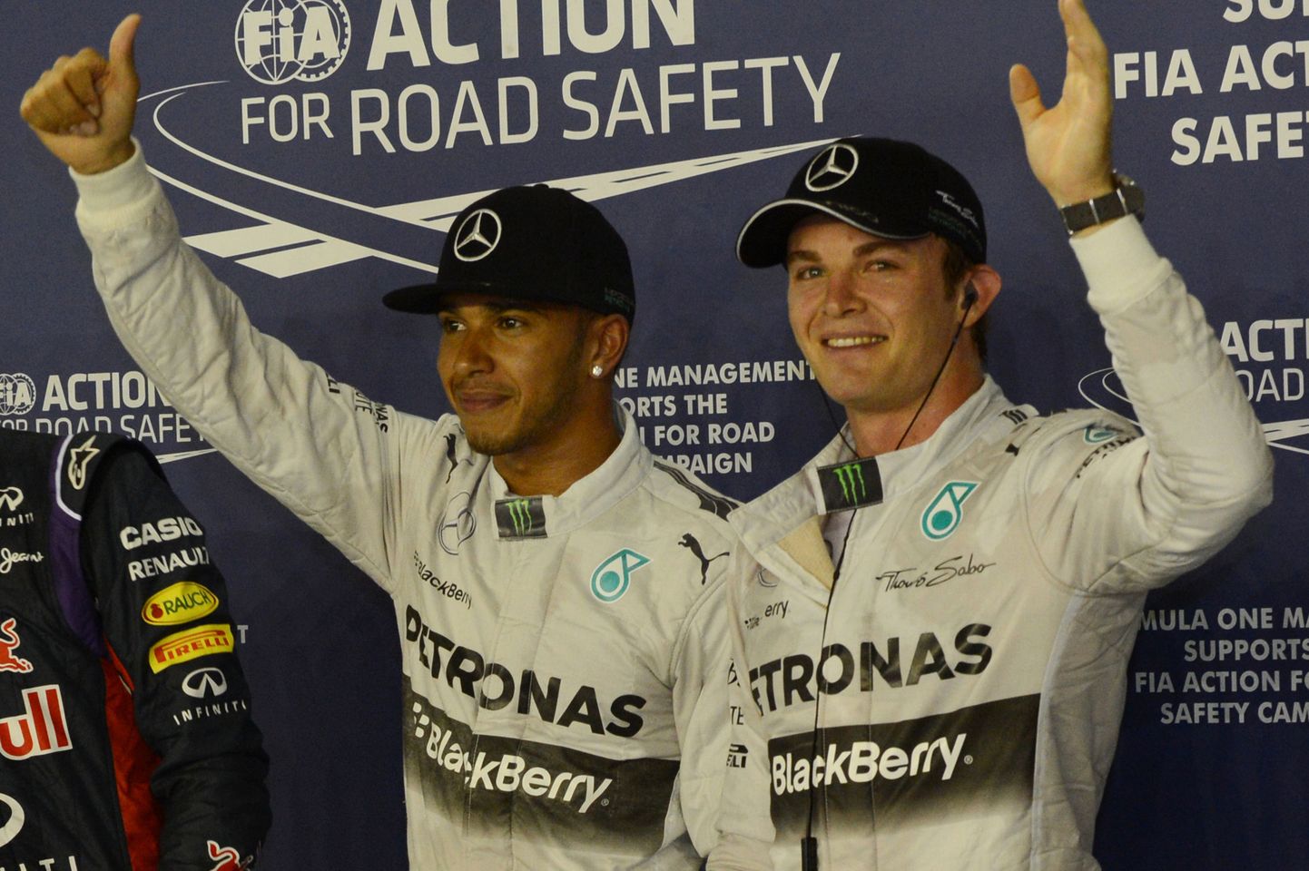 Lewis Hamilton (vasakul) ja Nico Rosberg.