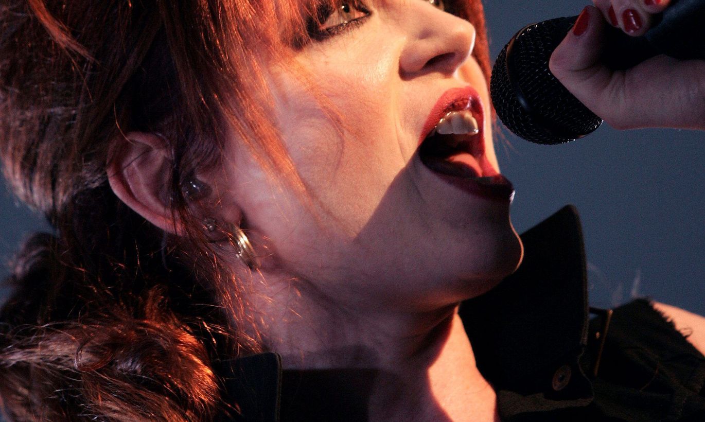 Shirley manson nip