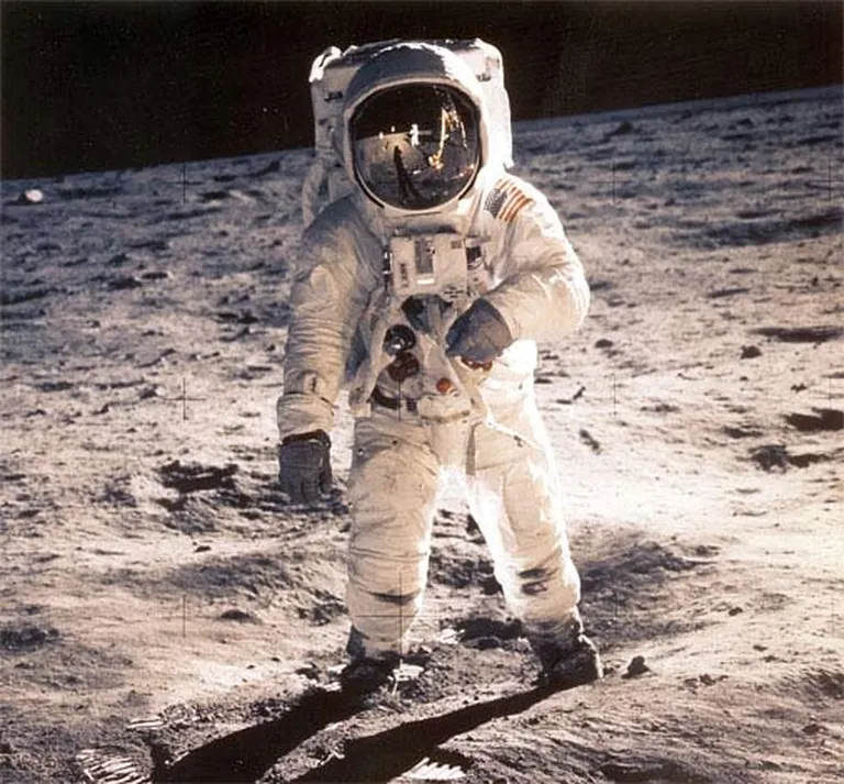 Bazs Oldrins (attēlā) ir otrais cilvēks, kas spēra kāju uz Mēness. Foto autors - pirmais cilvēks uz Mēness - Nīls Ārmstrongs 