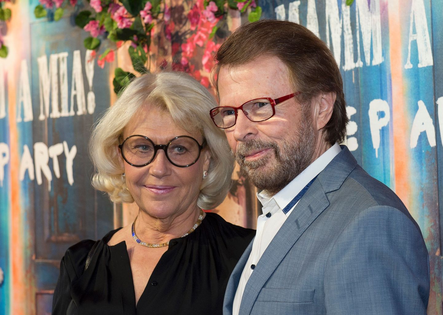 Участник ABBA Бьорн Ульвеус с супругой