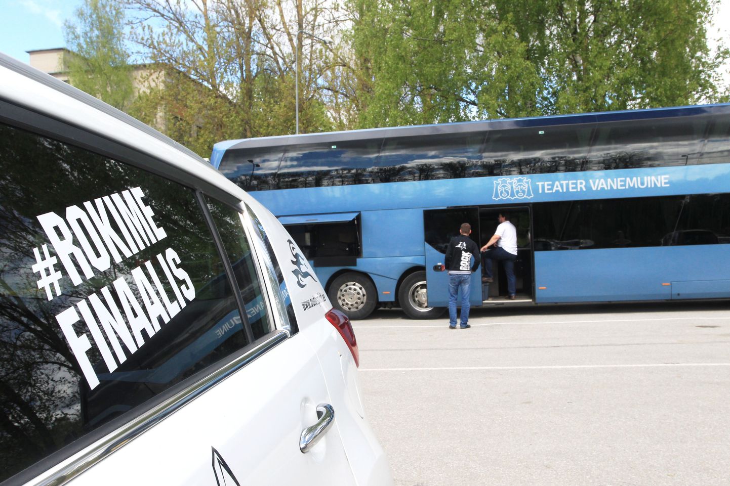 TÜ/Rocki fännid sõitsid bussiga Tallinnas toimuvale mängule kaasa elama.