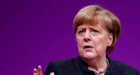 Меркель считает ошибочным решение властей США ограничить въезд мусульман
