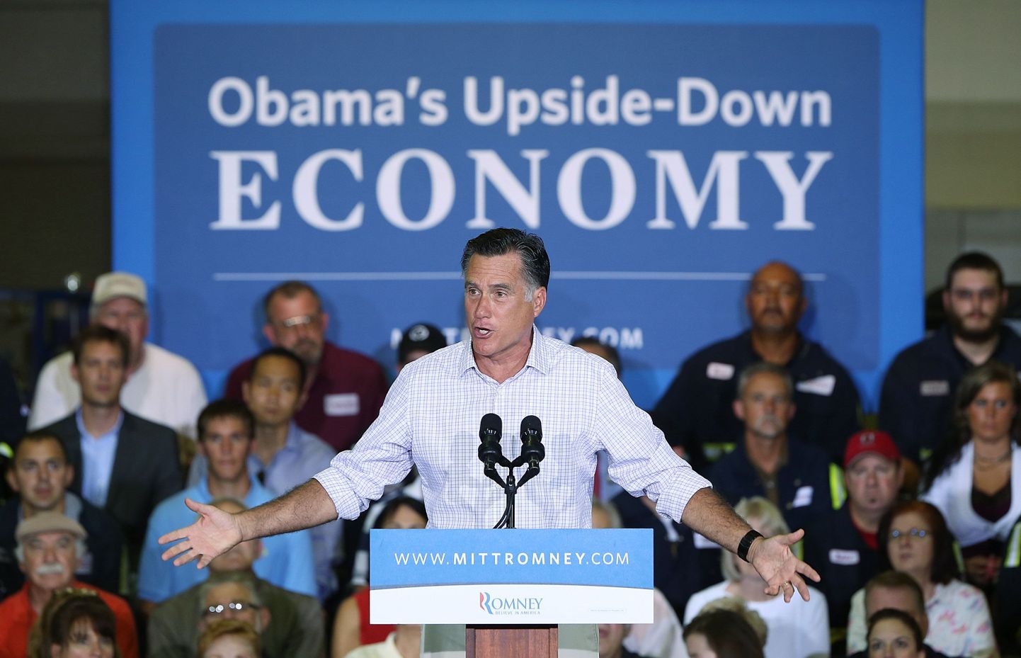 Mitt Romney 17. juulil kampaaniaüritusel.