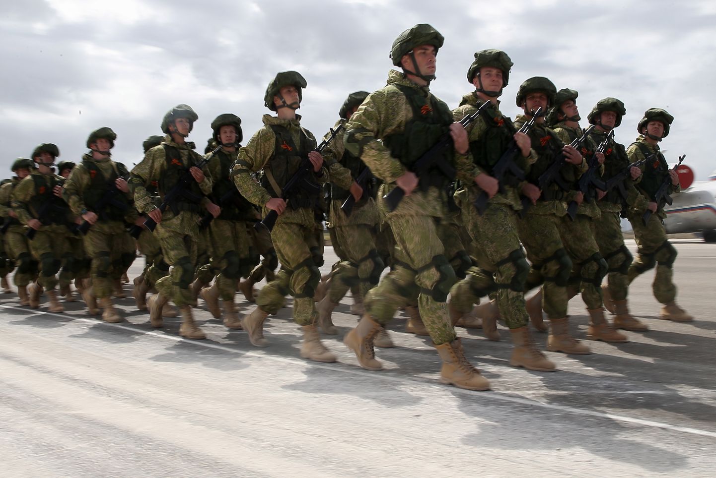 Vene sõdurid 2016. aasta mais Süürias Hmeimimi sõjaväebaasis.