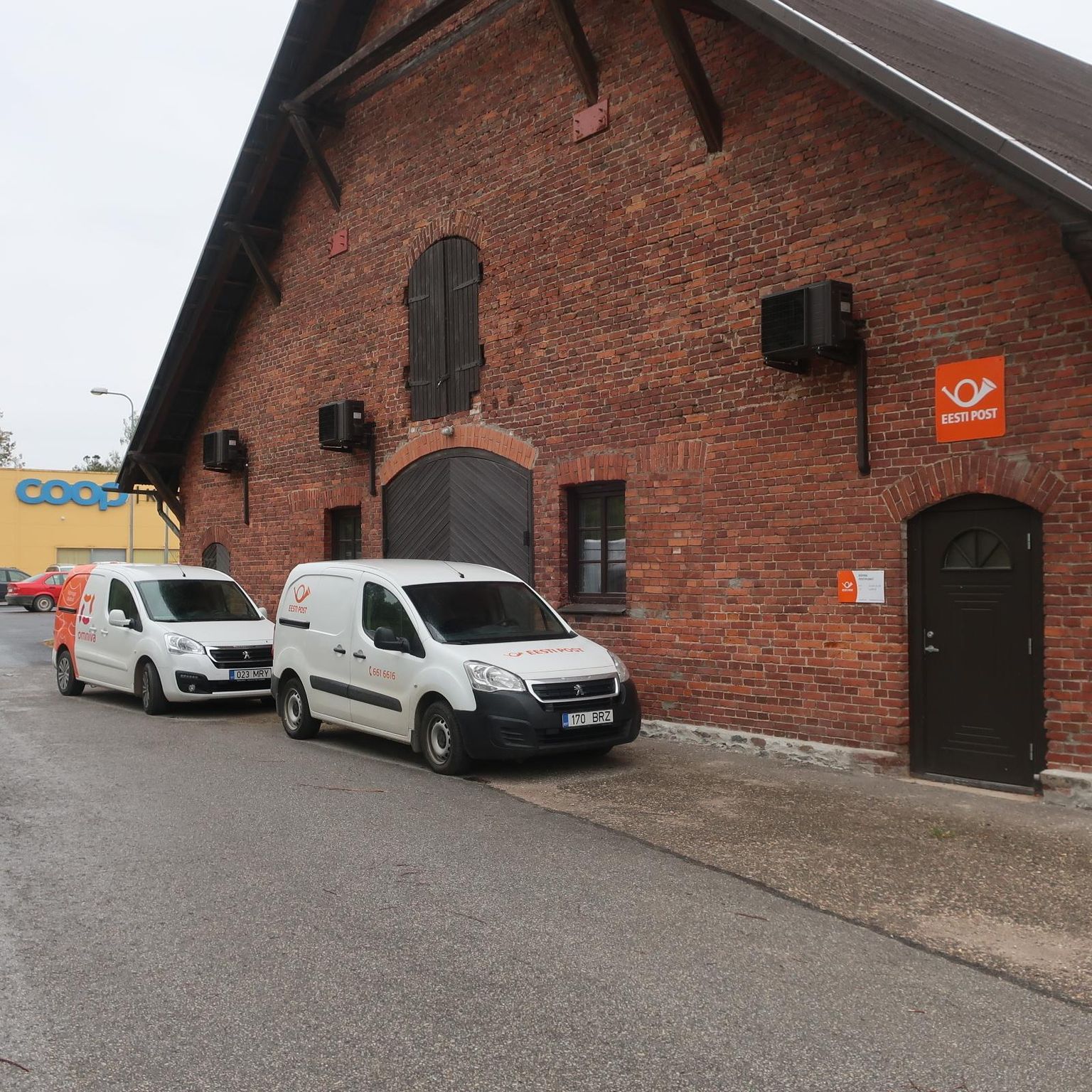 Edaspidi ei too pensioni, toetust või hüvitist enam koju postiljon.