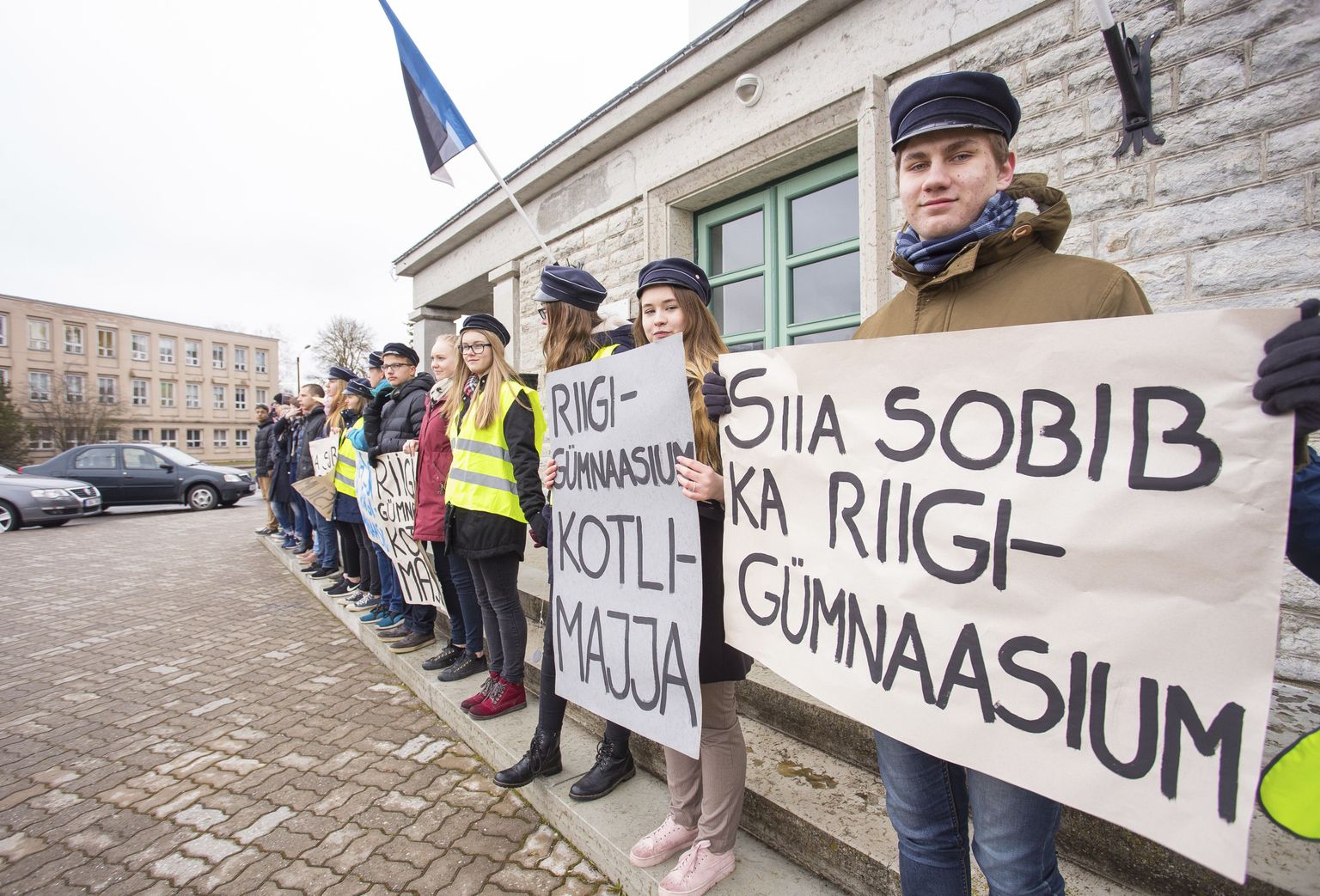 Riigigümnaasiumi rajamisele Rakvere gümnaasiumi hoonesse avaldasid kevadel toetust ka gümnasistid ise.