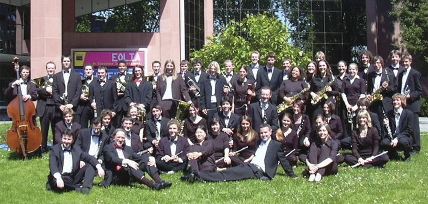 Stuttgarti muusikakooli sümfooniline noorte puhkpilliorkester.
