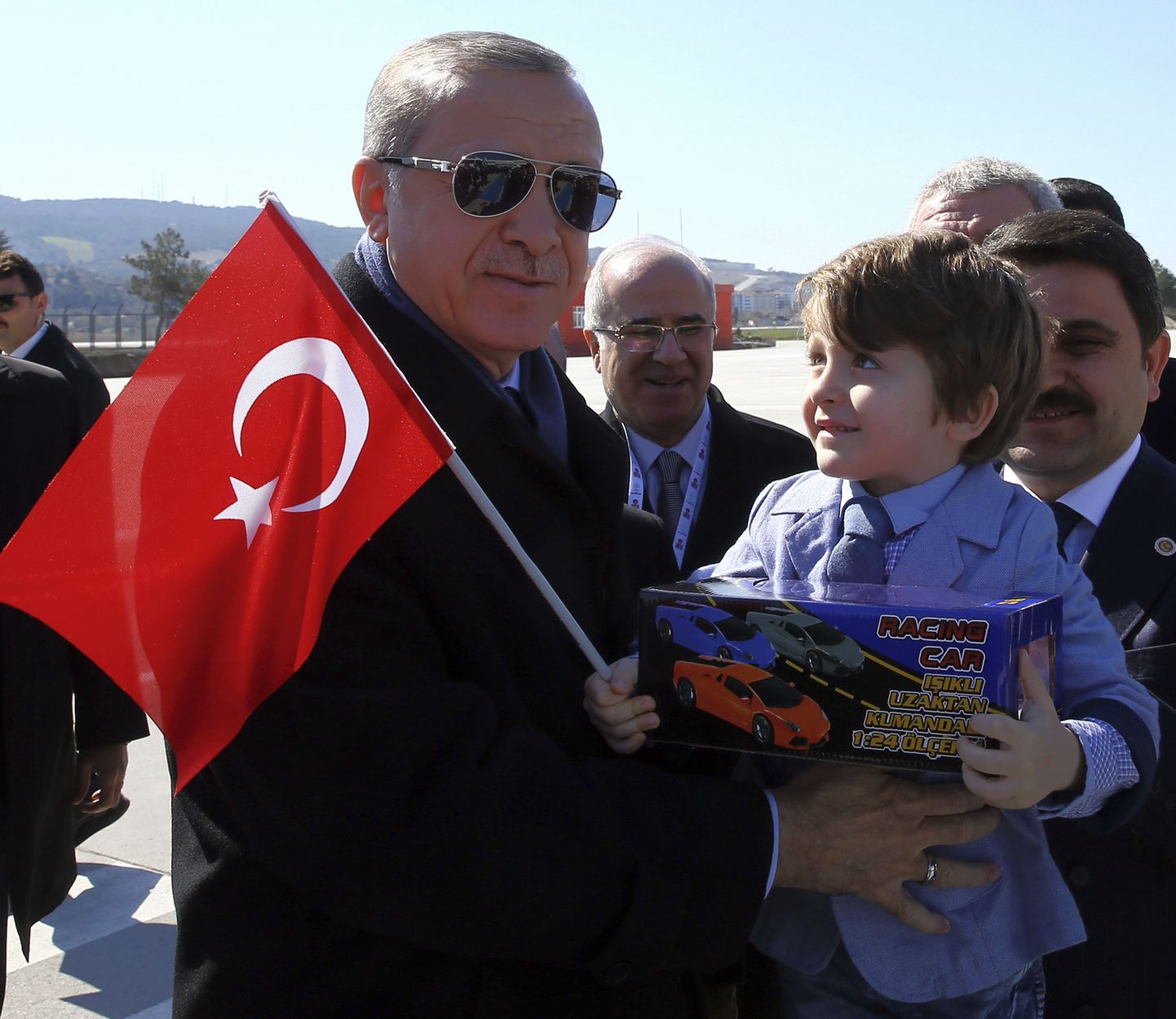 Recep Tayyip Erdoğan hoidmas Türgi lippu.