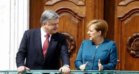 Меркель обеспокоена обострением ситуации на востоке Украины