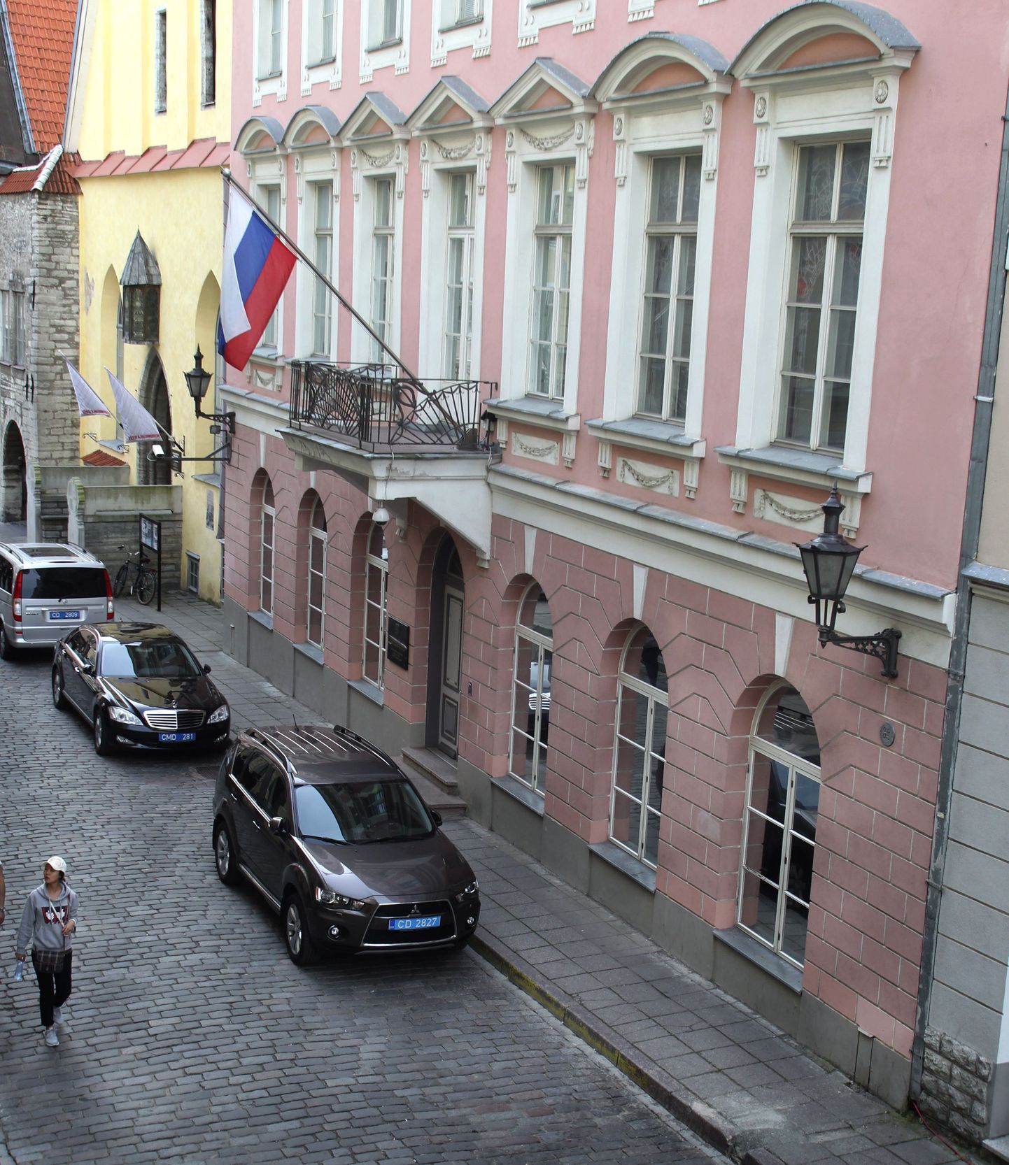 Venemaa saatkonna juhtimisel tegutseb Eestis Venemaa Kaasmaalaste Koordinatsiooninõukogu.