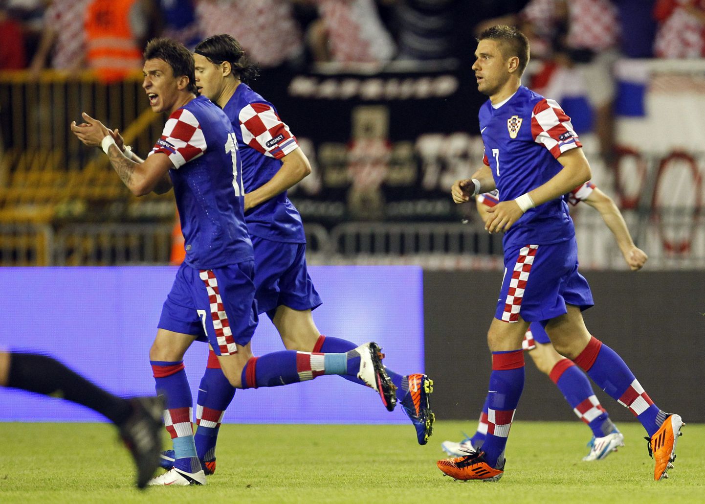 Сборная Хорватии в матче против Грузии 4 июня.