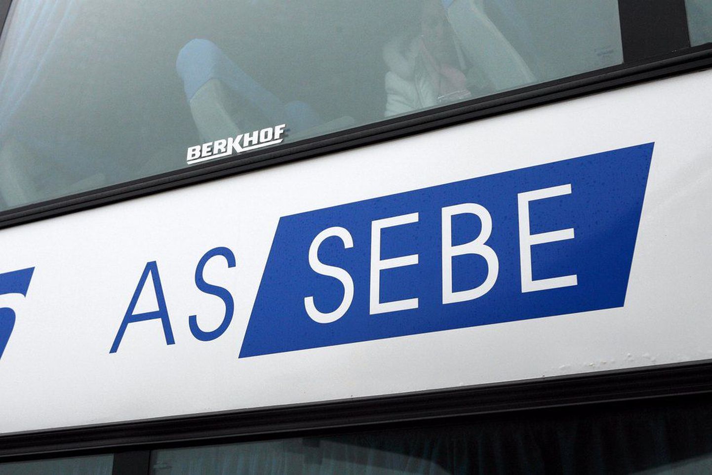 Автобус фирмы Sebe.