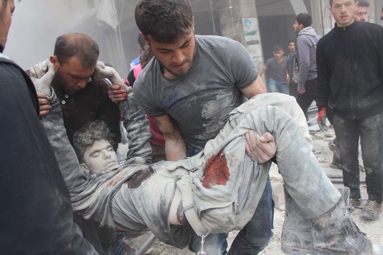 Süüria valitsusvägede teisipäevase raketirünnaku tagajärjed Aleppos. Foto: Scanpix