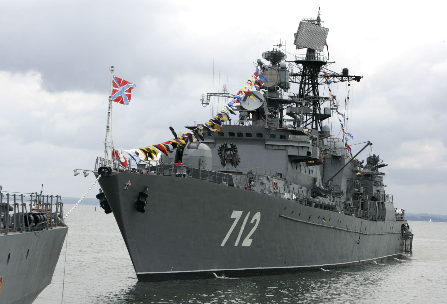 Somaalia vetesse saadetud Vene sõjalaev.