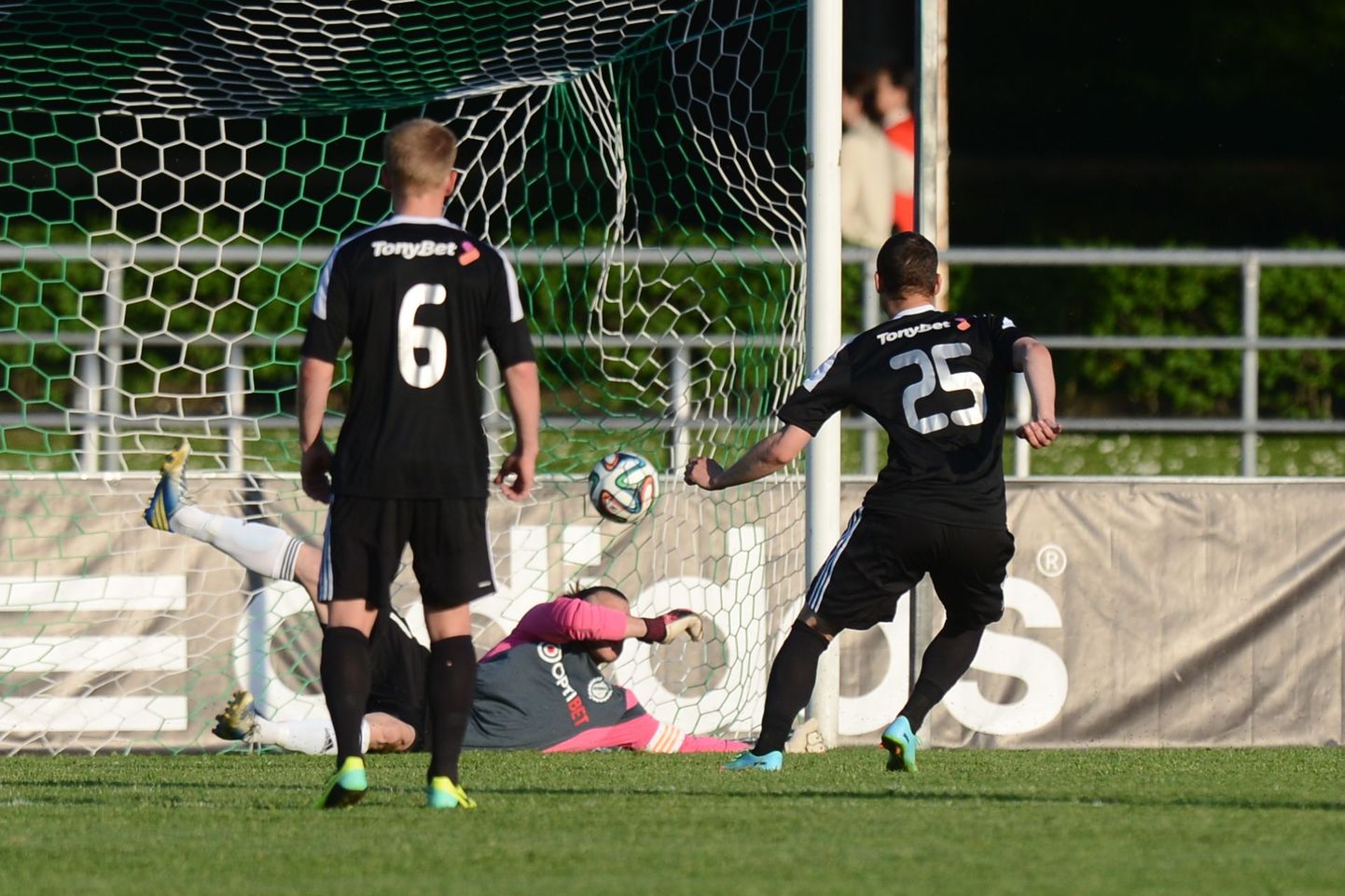 Levadia alistas tänu Vladislav Ivanovi tabavale penaltile 1:0 Nõmme Kalju.