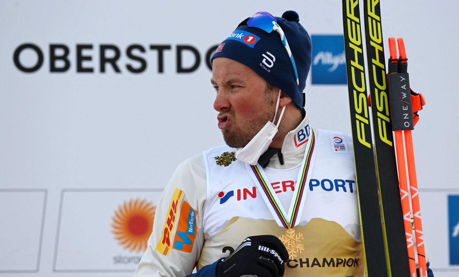 Emil Iversen.