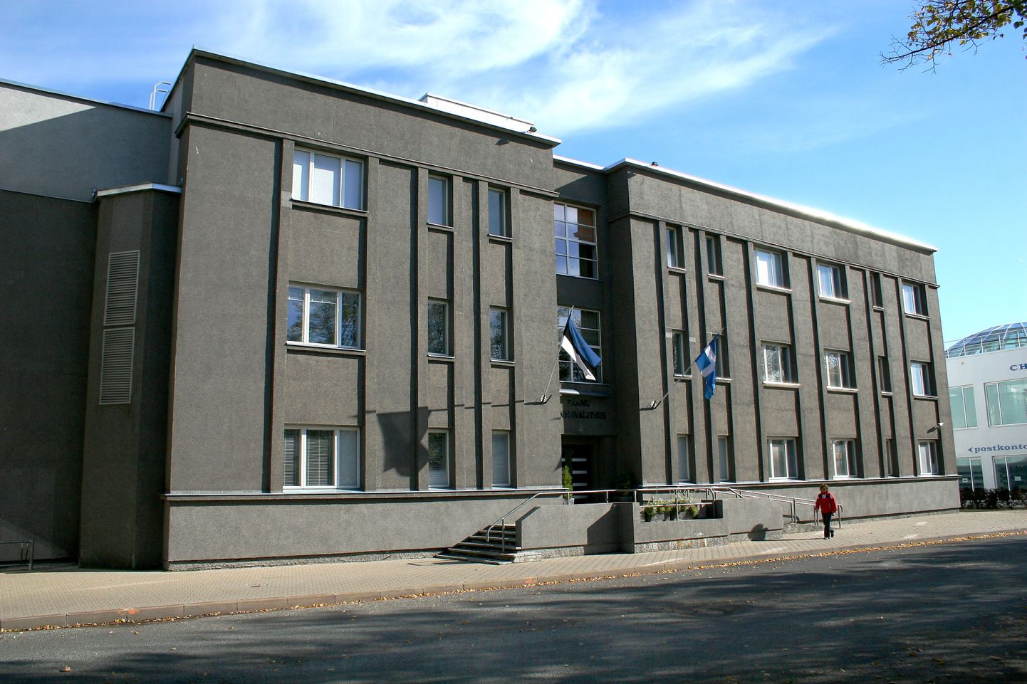 Pärnu linnavalitsuse hoone.