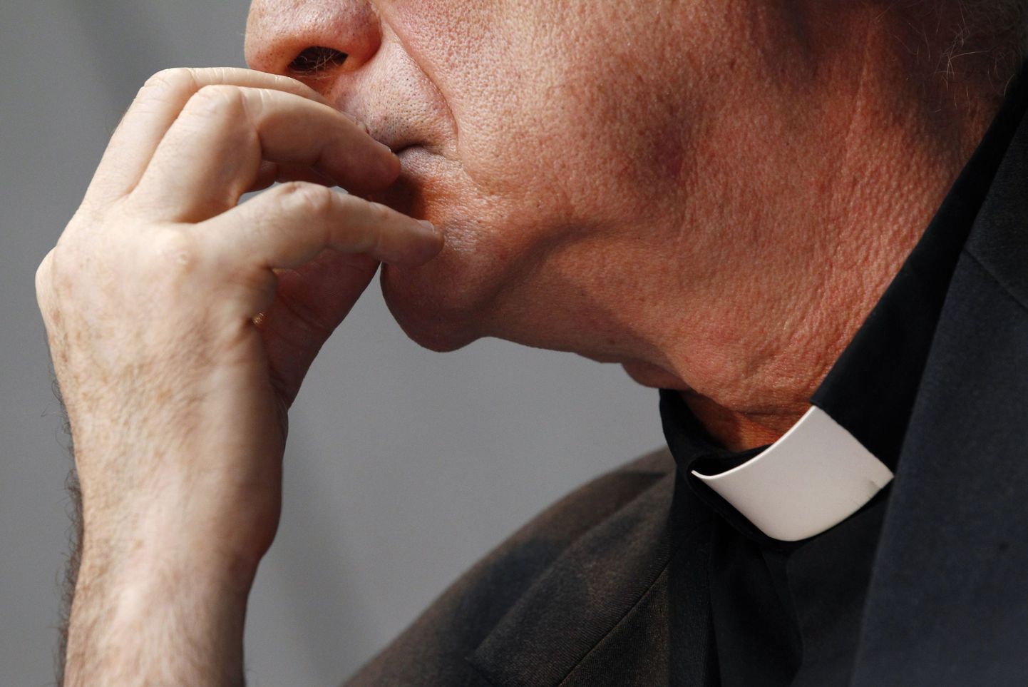 Hollandi katoliku kirikus on paljastunud üle 900 pedofiiliajuhtumi