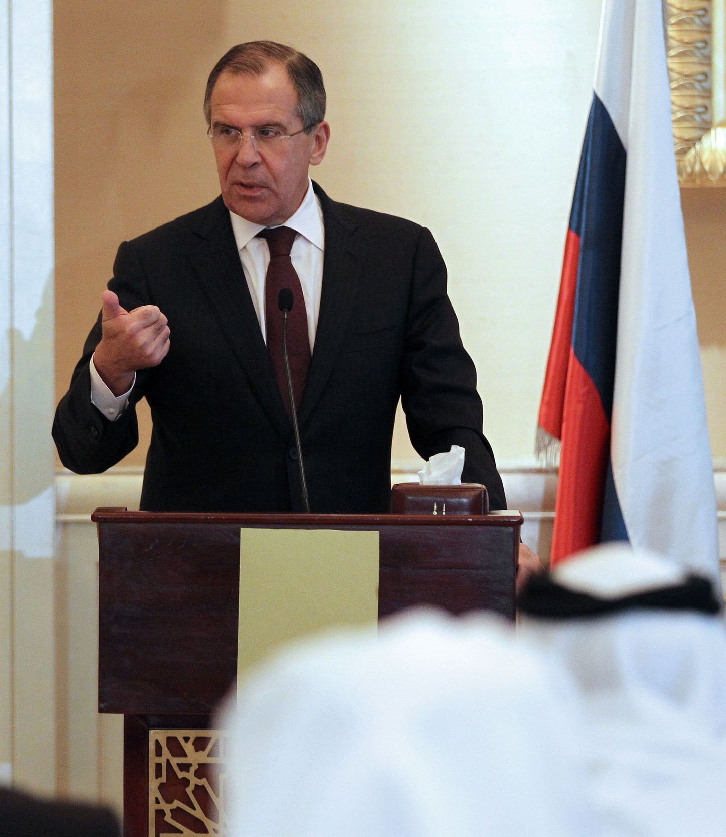 Vene välisminister Sergei Lavrov püüab saada ühendust Tadžikistani kolleegiga, et arutada vangistatud pilootide küsimust.