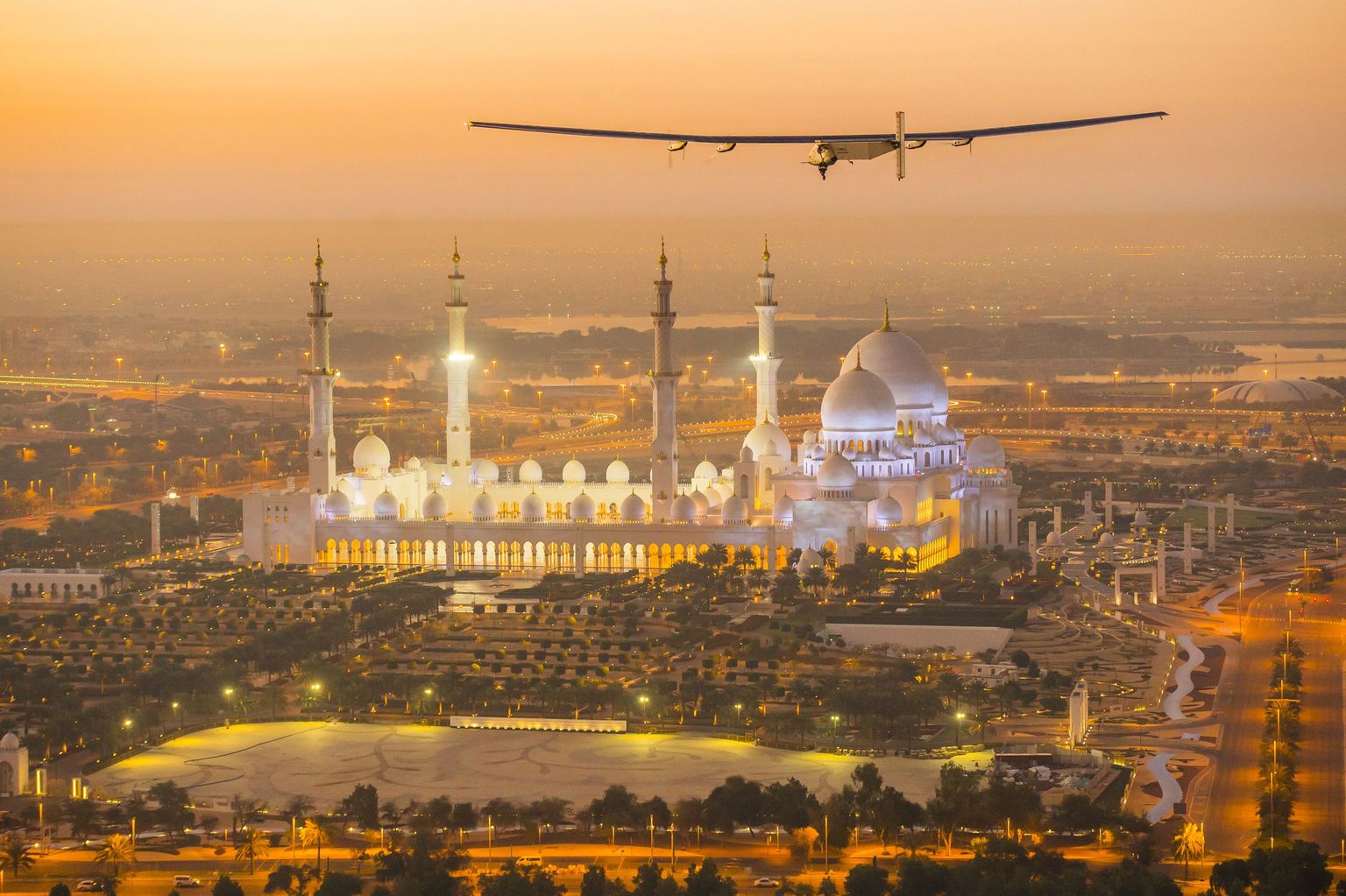 Solar Impulse 2