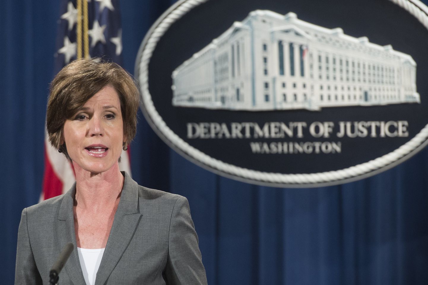 USA justiitsministri kohusetäitja Sally Yates sai päevapealt ametist lahti, kui oli andnud korralduse president Donald Trumpi määruse jõustamisega mitte tegeleda.