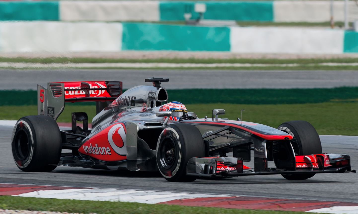 Jenson Button McLareni roolis.