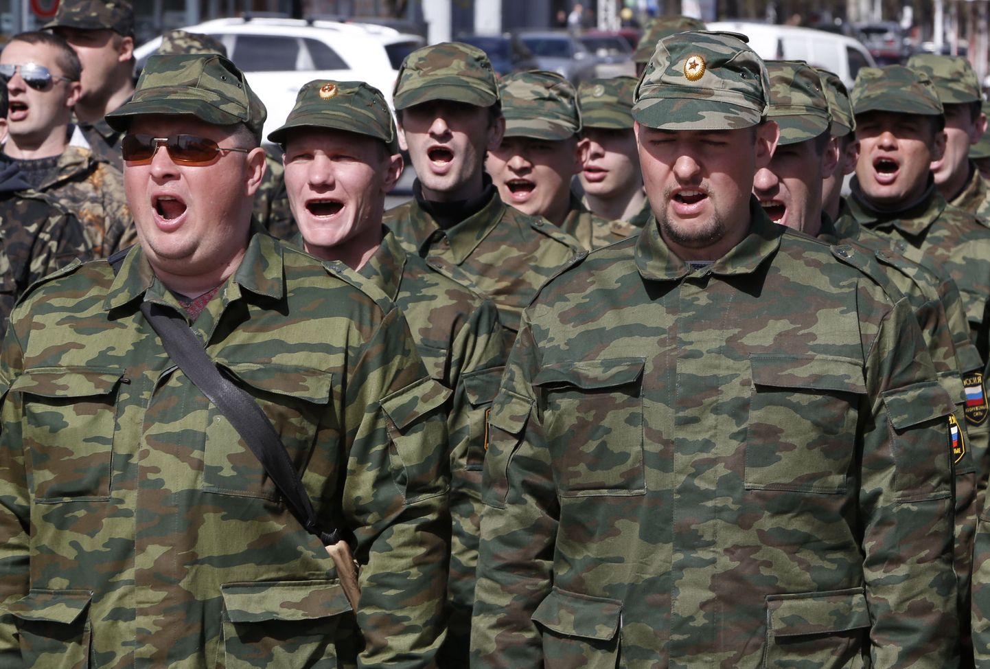 Venemeelsed Krimmi omakaitseväelased.