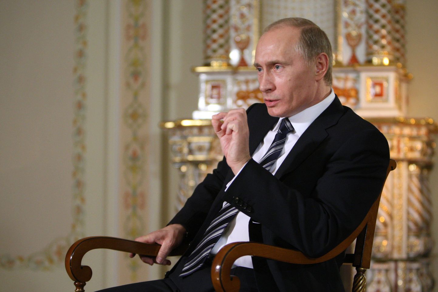 Venemaa peaminister Vladimir Putin andmas intervjuud Saksa telekanalile ARD oma Novo-Ogarjovo residentsis.