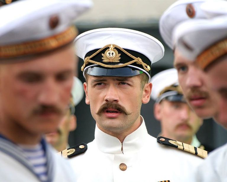 Anatoli Pašinin filmis «Admiral». / Ruskino.ru