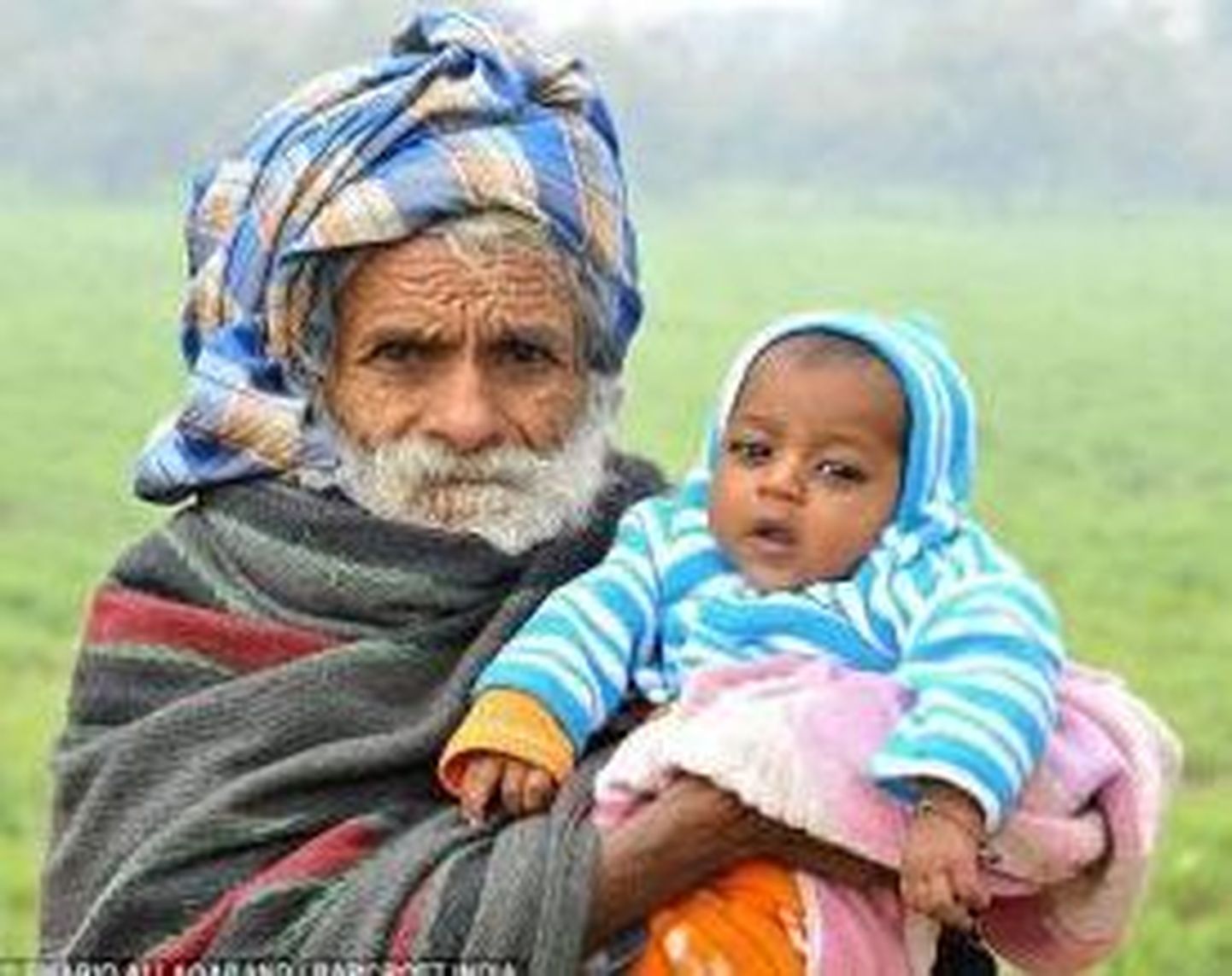 Indias sai 94-aastane mees isaks