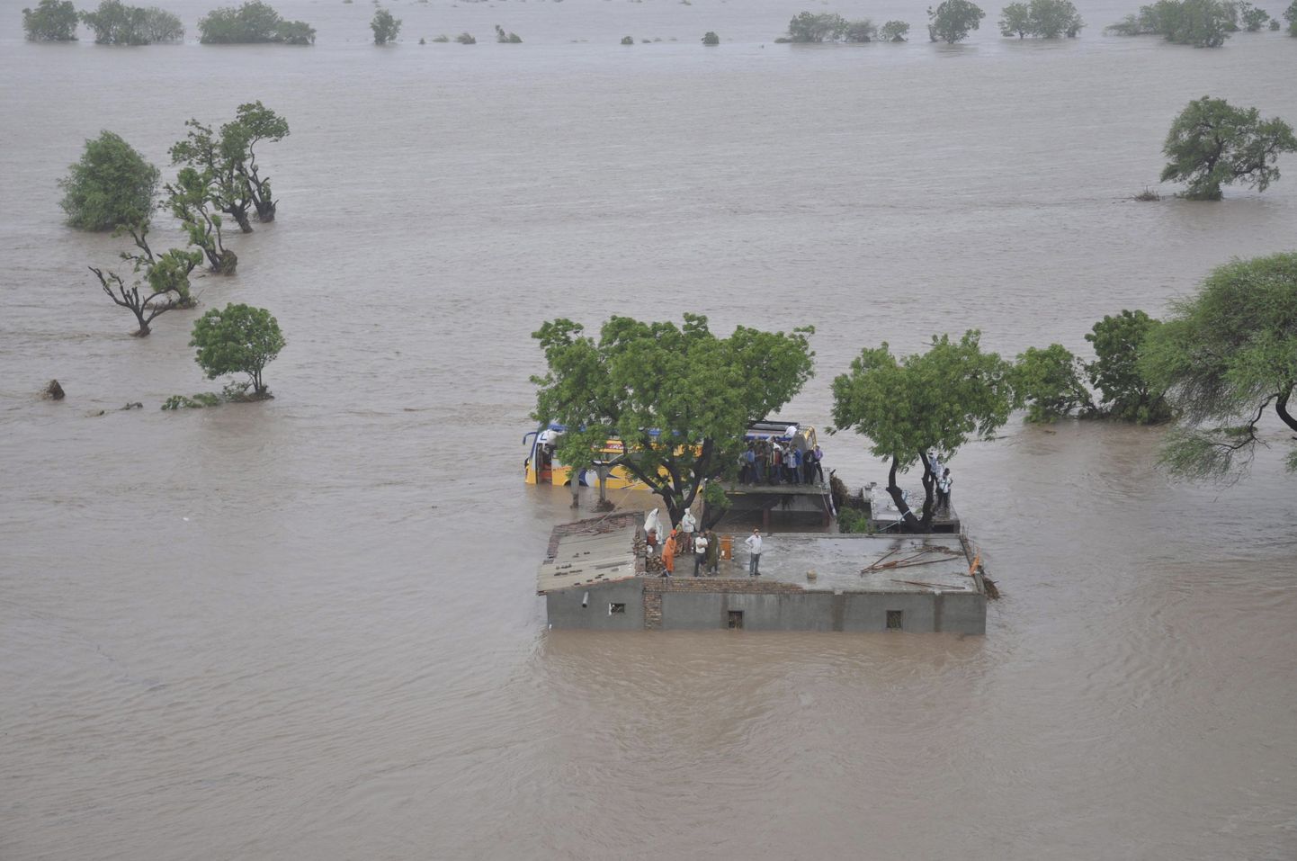 Tulvaveed Indias Gujarati osariigis.