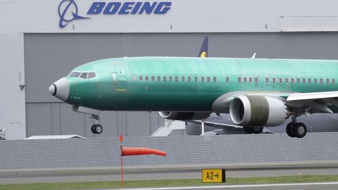  Boeing  -   Max