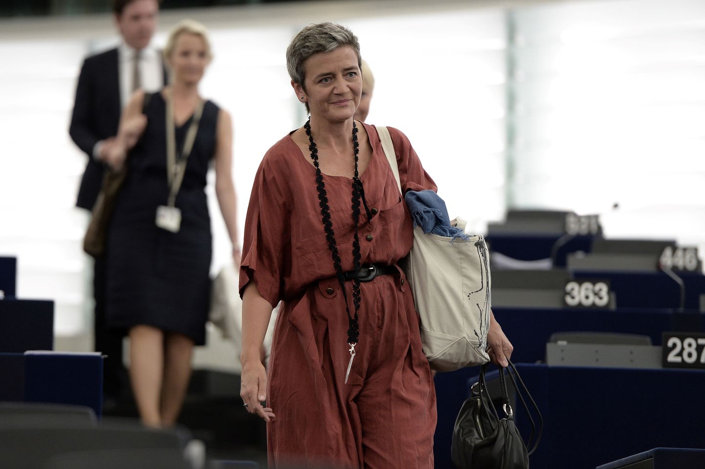 Margrethe Vestager saabumas kolmapäevasele europarlamendi istungile Strasbourgis.