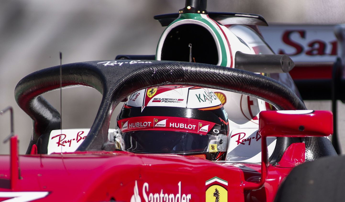 Halo-nimeline seadeldis hooajaeelsel testil Kimi Räikköneni Ferrari küljes.