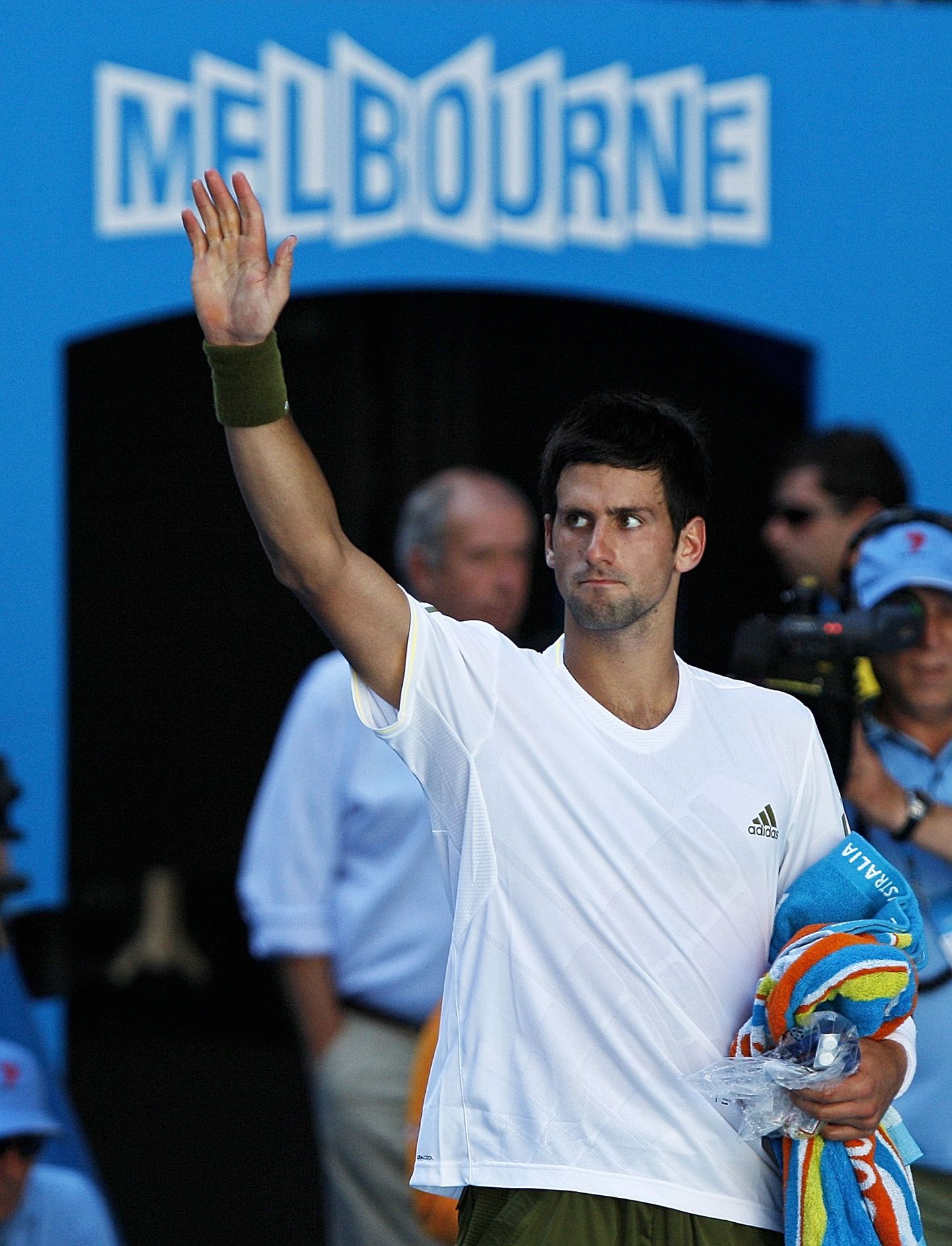 Novak Djokovic andis veerandfinaalis loobumisvõidu.