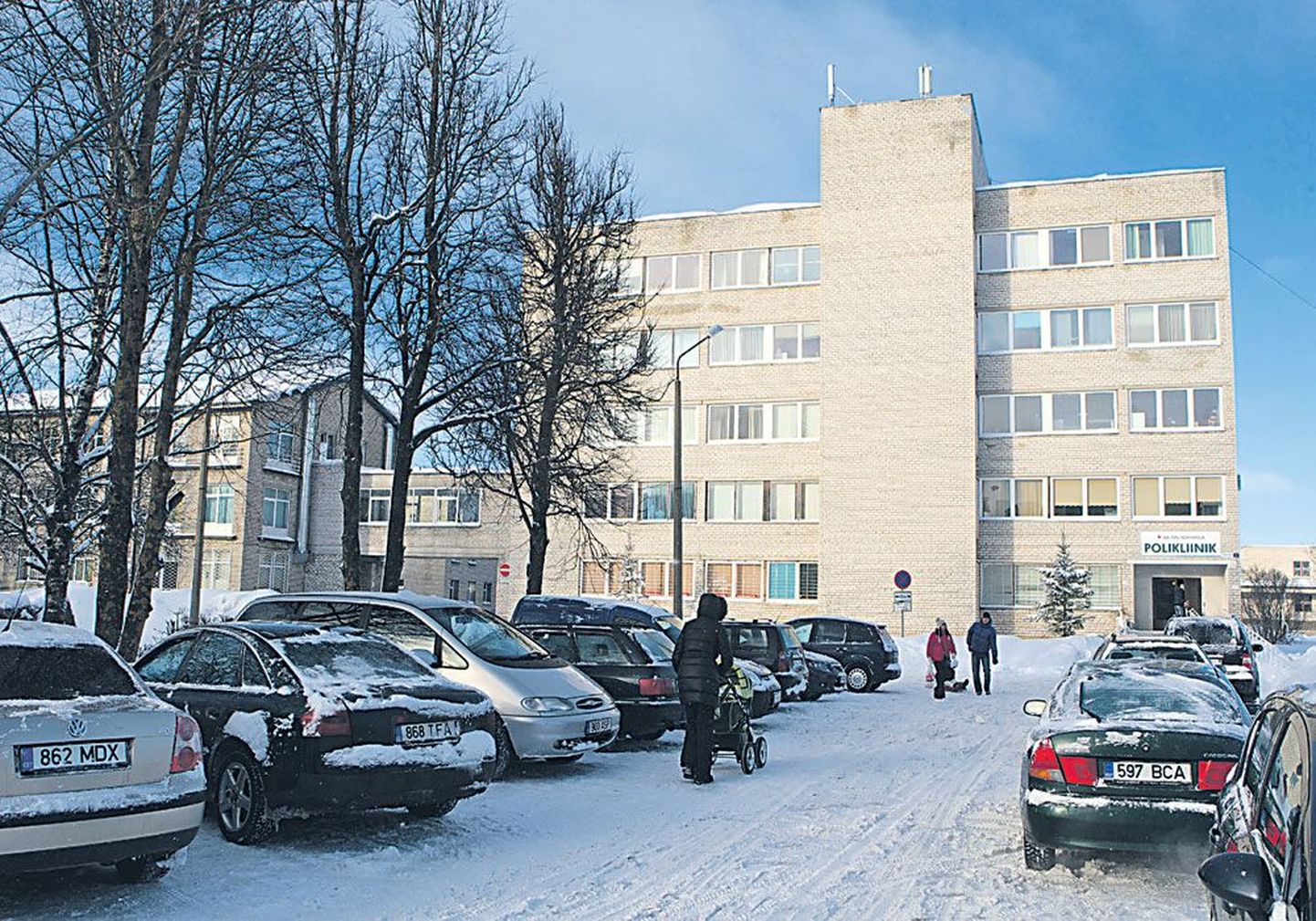 Здание Ида-Вируской центральной больницы в Йыхви.